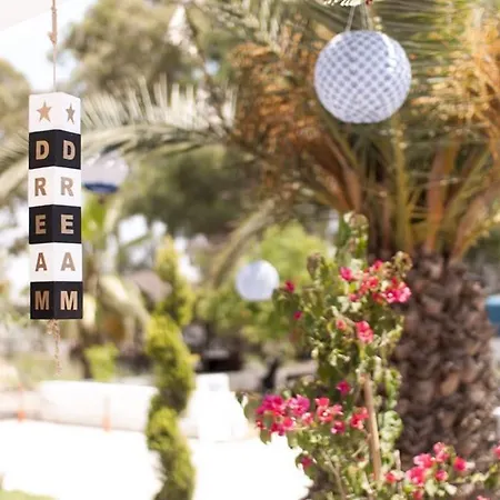 酒店 Kiraz Cicegi Butik